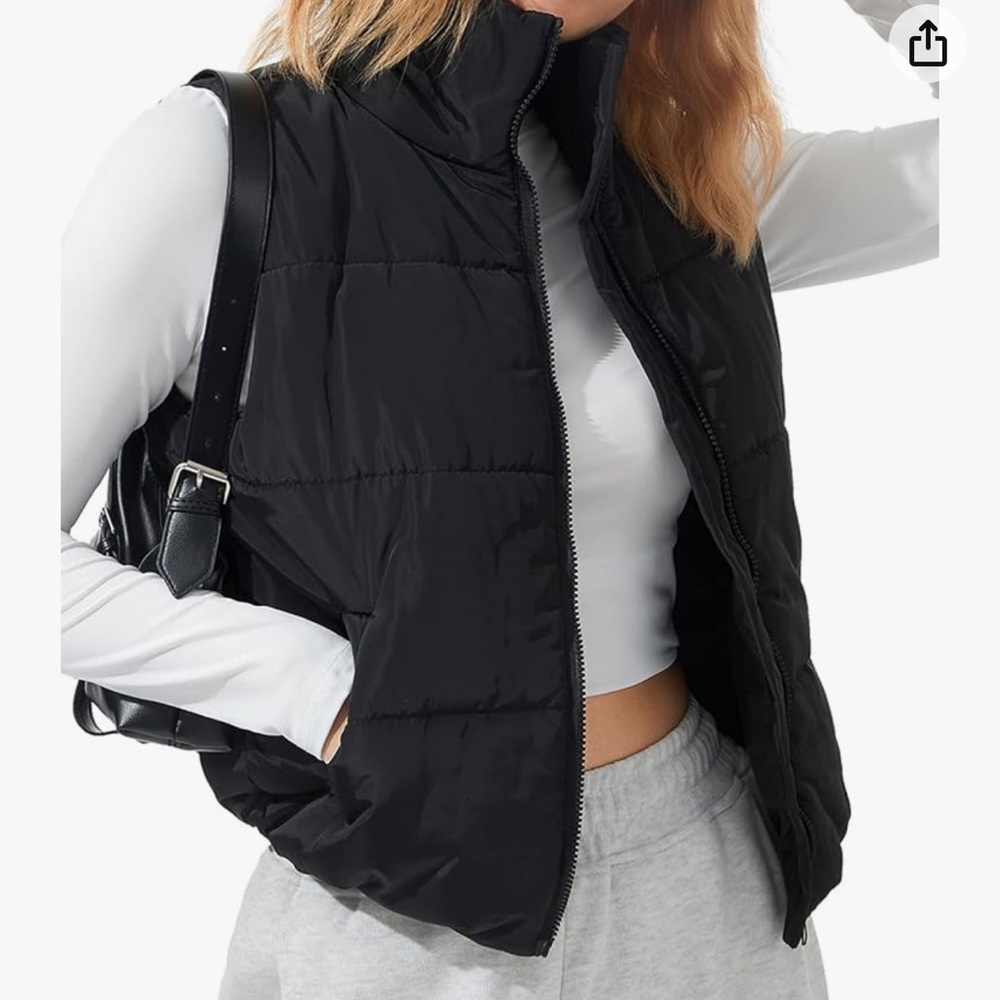 Amazon Fashion Black Puffer Vest (M)
